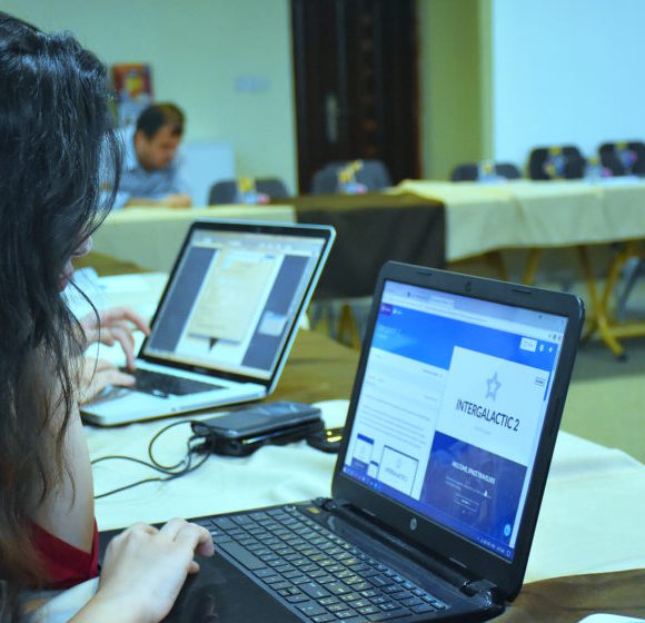 تێراتارگێت دەستیکرد بە پێشکەش کردنی وۆرکشۆپی بە بازاڕکردنی دیجیتاڵی،  ئەمەش لە کاتێکدا دێت کە بە بازاڕکردنی دیجیتاڵی جێگای بە بازاڕکردنی شێوازی کۆن دەگرێتەوە